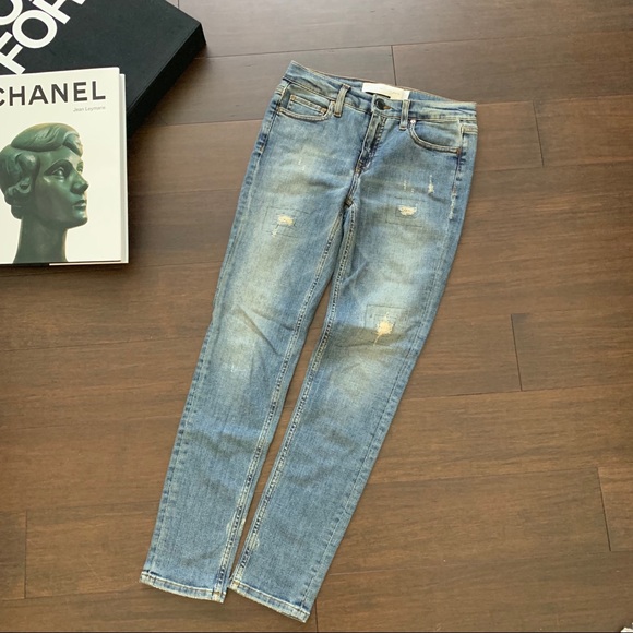 Victoria Beckham Denim - VICTORIA BECKHAM distressed skinny jeans